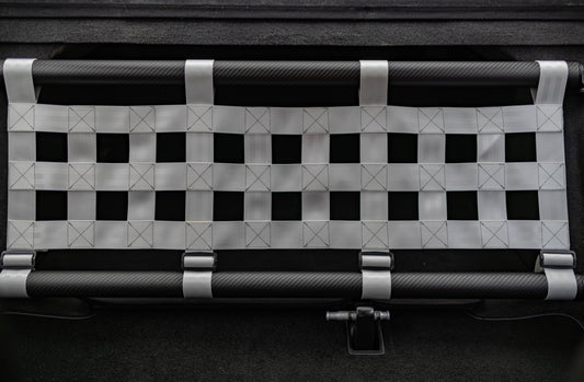 Clubsport-Set für VW Bora (1J2) 1998-2005: Doppelstrebe und passendes Clubsport-Netz – Leichtbau, hochwertige Materialien, optimal für Rücksitzbankausbau.